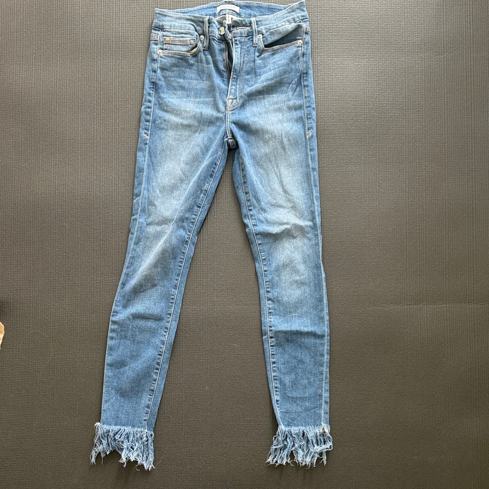 Good American Light Blue Frayed Hem Skinny Jeans